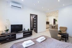 Apartment on Molnár St. With AIRBNB License