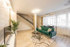 Extravagant Duplex Penthouse in Akácfa Street