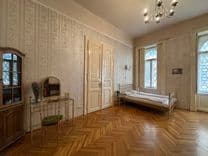 Apartment with Great Renovation Potential
