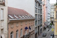 Luxury Apartment within Few Steps of the Opera